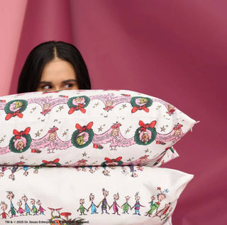 KITSCH The Grinch x Kitsch Satin Pillowcase in Whoville - King