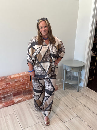 Umgee Satin Blouse and Pant Set