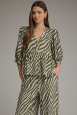 Entro Green Zebra Print Pants Set